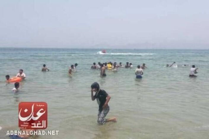 مياه البحر في عدن تواصل التهام المزيد من الضحايا