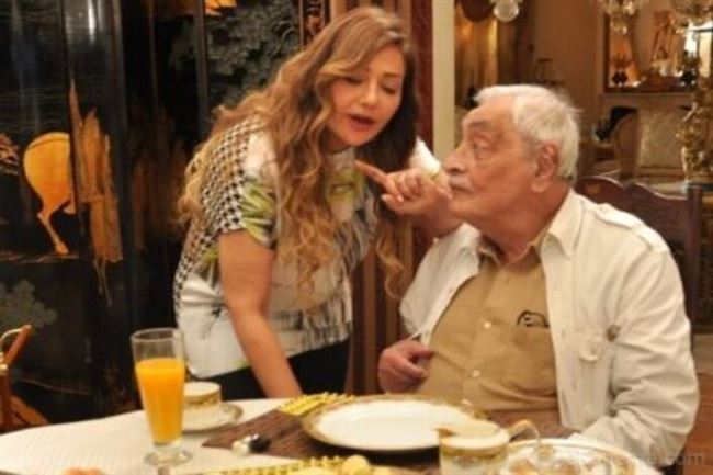 ليلى علوي وجميل راتب في المشاهد الأولى من مسلسل "شمس"