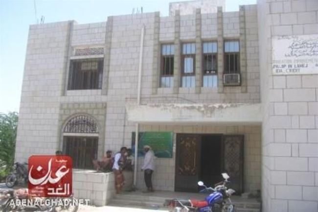 مجهولون يستهدفون مبنى جمعية بمنطقة بيت عياض بلحج