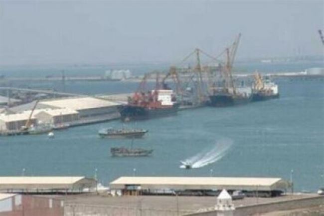 إفراغ 56 ألف طن من القمح الروسي بميناء عدن