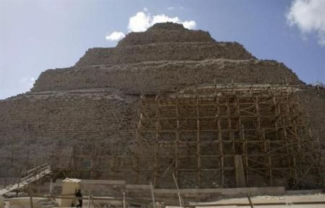 وزير مصري: هرم زوسر الأقدم في التاريخ يجري ترميمه بدون مشكلات تقنية