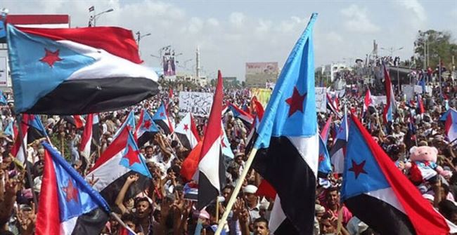 وكالات: مليونية في عدن تطالب بالاستقلال عن اليمن