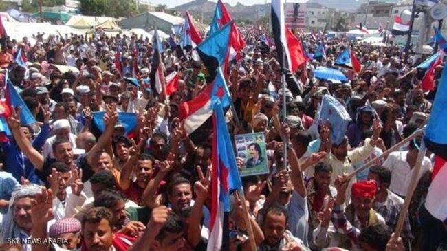 سكاي نيوز عربية : حشود في عدن تطالب بالانفصال عن الشمال