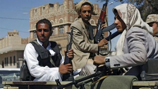 قتل وإصابة العشرات في اليمن في قتال عنيف بين مسلحين حوثيين وقبليين