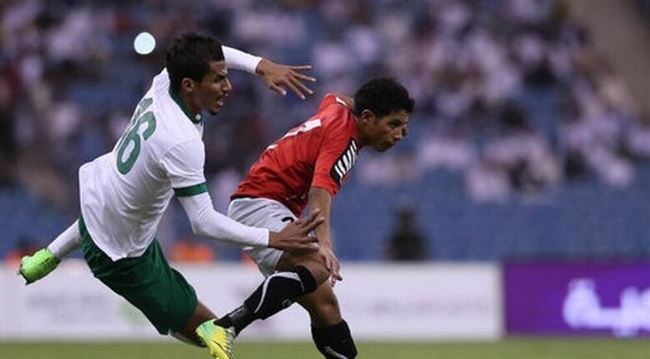 لاعبو الأحمر لم يتمكنوا من مجاراة نظيرهم السعودي في اللياقة البدنية فخسروا بسهولة بالغة.