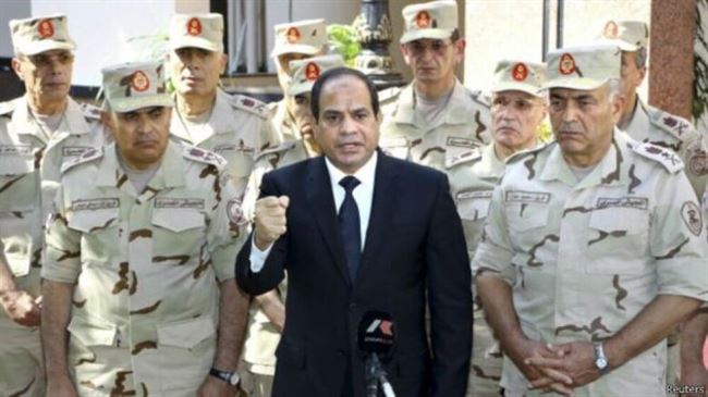 السيسي كان يشغل منصب وزير الدفاع في عهد الرئيس السابق محمد مرسي