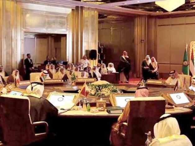 اجتماع الدوحة: السعودية ودول الخليج تسحب تأييدها لاتفاق «الشراكة والسلام» اليمني