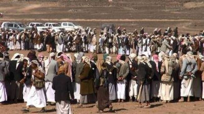 شباب قبائل  حاشد يطالبون بوقف انتهاكات جماعة الحوثي