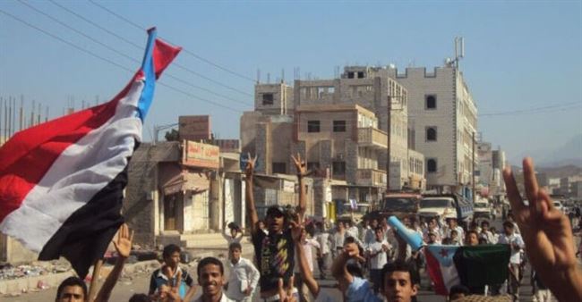 مسيرة غاضبة  في عسيلان بيحان محافظة شبوة تندد بإعدام  الشهيد خالد الجنيدي