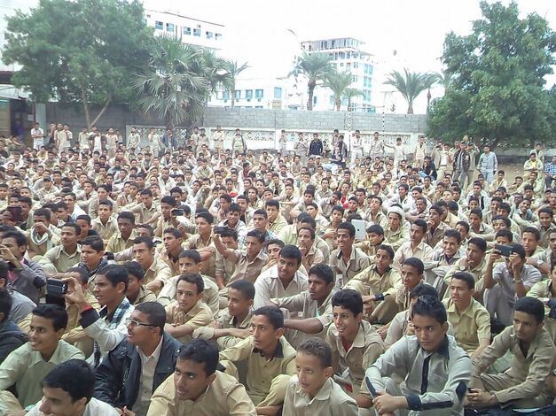 جمعية المدربين اليمنيين توعي بمخرجات الحوار الوطني في مدارس الحديدة
