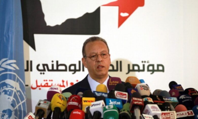 بدء جولة الحوار بين ممثلي القوى والأحزاب باليمن