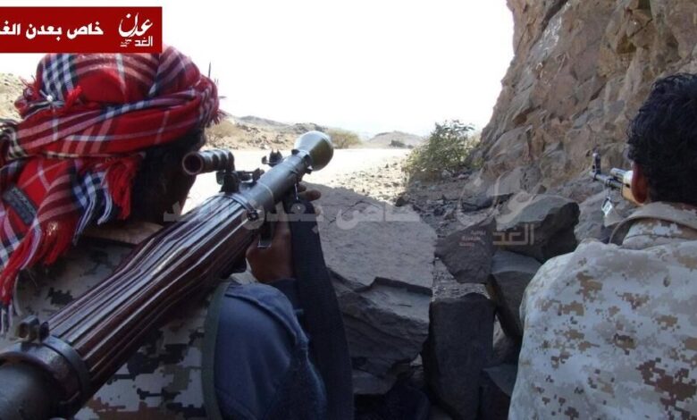 المقاومة الجنوبية تنشر عناصر تابعة لها على مداخل الحبيلين تحسبا لتقدم وحدات الجيش اليمني