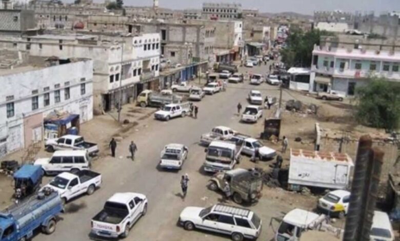 الجيش ومسلحين من جماعة الحوثي يسيطرون على منطقة (ذي ناعم) بالبيضاء والقاعدة تتقهقر