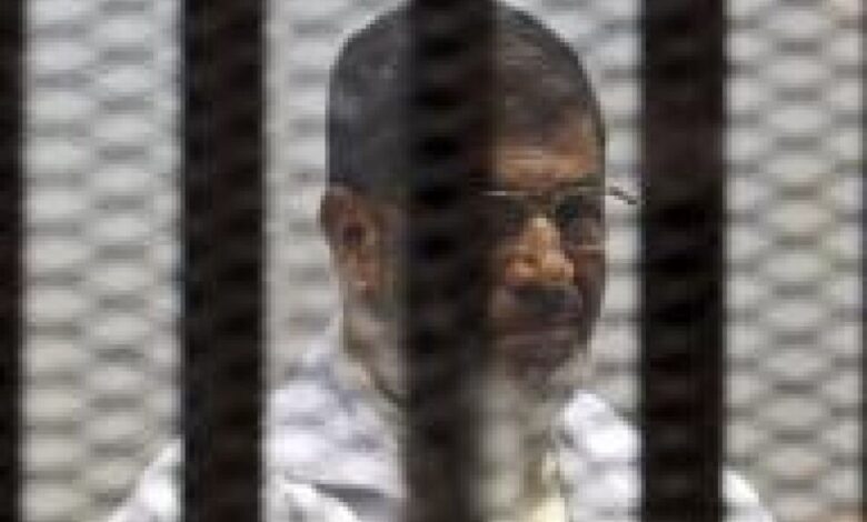 الحكم على مرسي في قضية اقتحام السجون 16 مايو