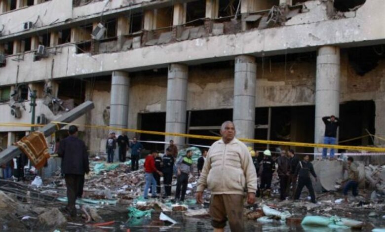 مقتل شخص وإصابة ثلاثة في موجة تفجيرات بالقاهرة والجيزة