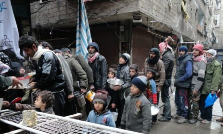 عرض الصحف البريطانية.. الغارديان: كيف تحول مخيم اليرموك للاجئين الفلسطينين إلى أسوأ مكان في سوريا؟