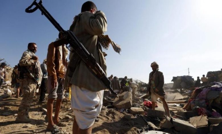 الطيران الخليجي يضرب مواقع للحوثيين وحالة خوف من المواطنين القريبين من اماكن تجمعات الحوثين
