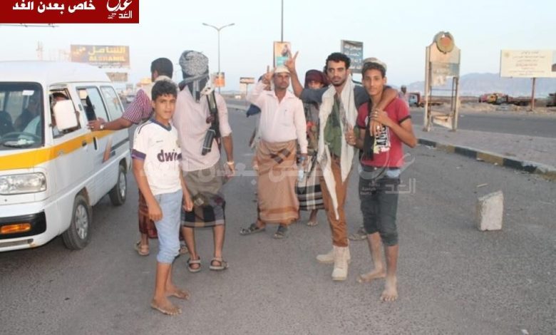 تواصل الاشتباكات بخور مكسر والقوات الموالية للحوثيين تحاول استعادة مواقع خسرتها امس