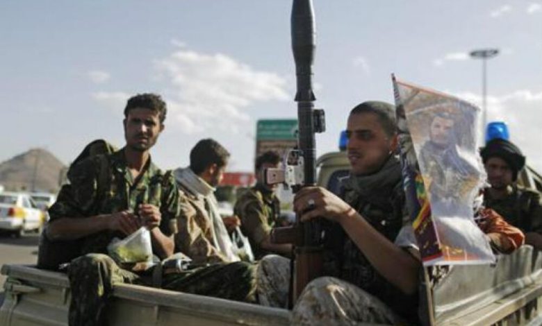 تواصل الاشتباكات بين المقاومة والقوات الموالية للحوثيين بلودر