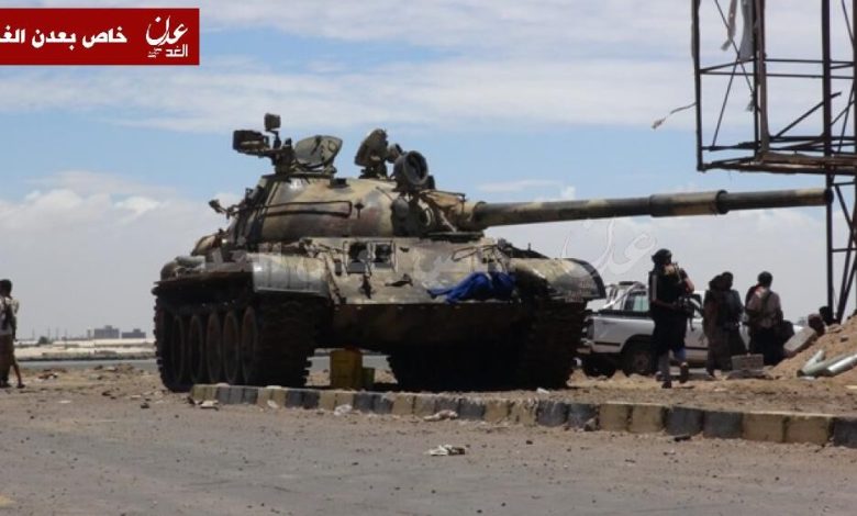 اشتباكات عنيفة بين قوات موالية للحوثيين مع المقاومة الجنوبية بمدينة لودر وقتلى من الحوثيين بزنجبار