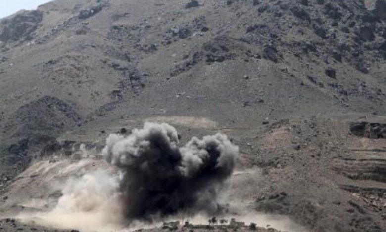 قوات سعودية وحوثيون يتبادلون اطلاق النار وتدمير جزء من معبر حدودي