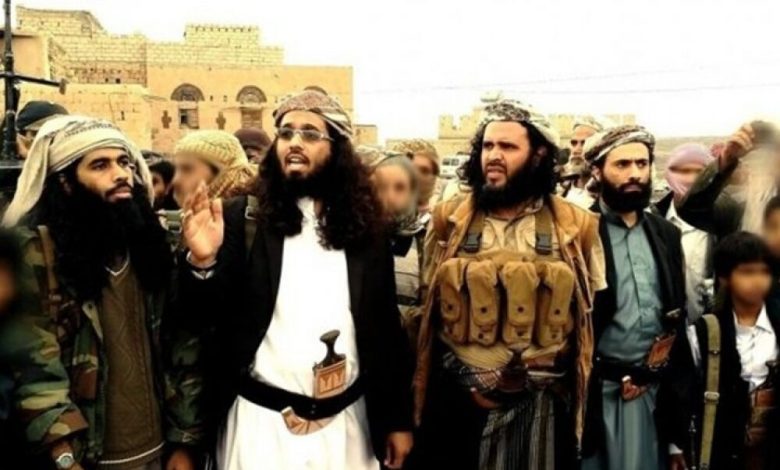 هل هو جُنّد أمريكي أو سعودي .. المخبر الذي تسبب بمقتل قادة القاعدة باليمن؟