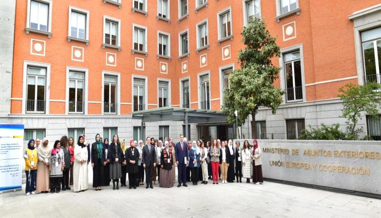 إسبانيا.. مكتب المبعوث الخاص يختتم بنجاح فعالية منتدى مدريد للمرأة والسلام والأمن باليمن