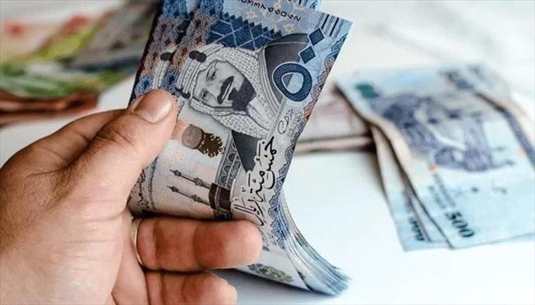 انهيار جديد في أسعار الصرف بعدن: الريال السعودي يتجاوز 600 ريال يمني وسط غياب المعالجات الحكومية