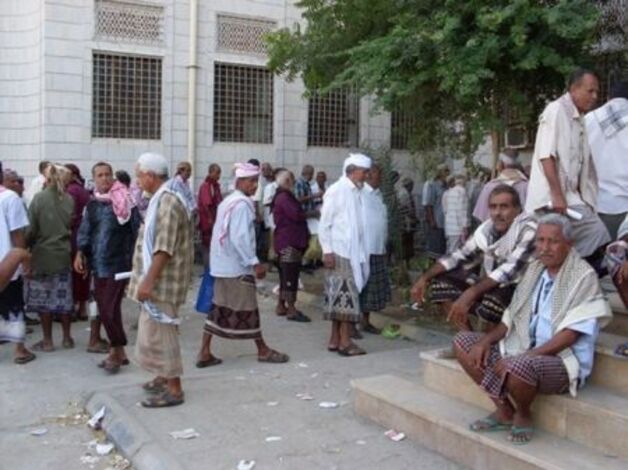 إجراءات لإعادة دمج الجنوبيين بجيش اليمن